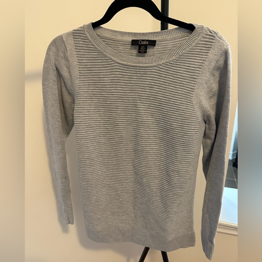 Dalia Grey Long Sleeve